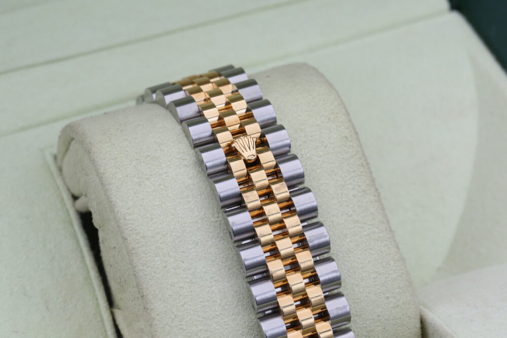 Rolex 116233 Champagne DATEJUST 36mm 2010 - Image 8