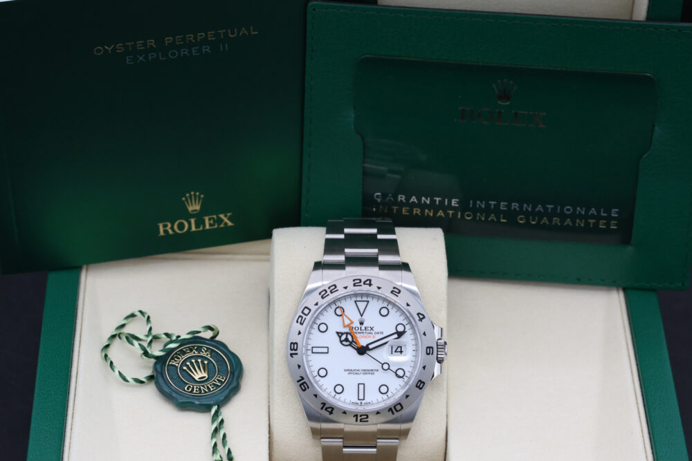 Rolex 226570 White EXPLORER II 42mm 2025 - Image 4