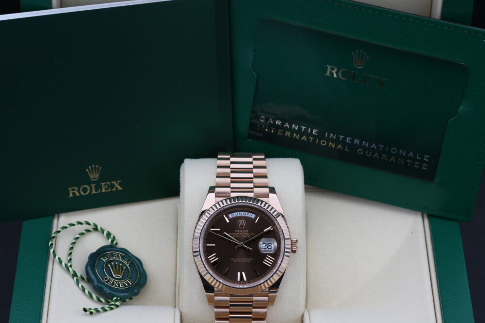 Rolex 228235 Chocolate Roman DAY-DATE 40mm 2021 - Image 5