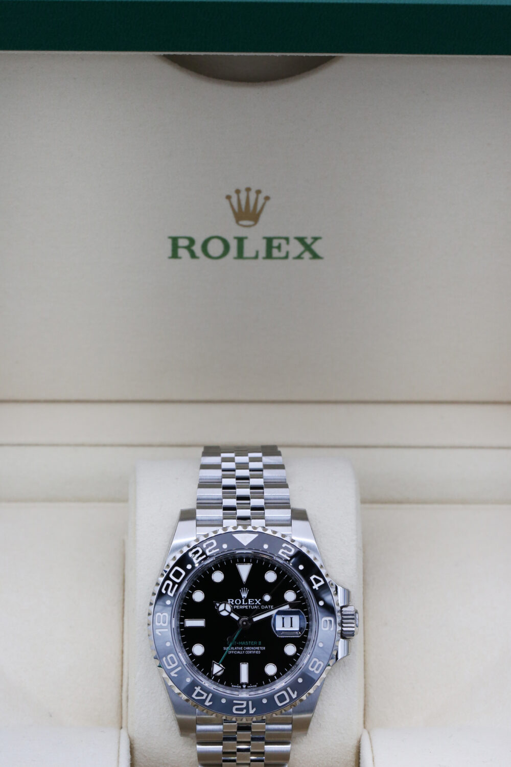 Rolex 126710GRNR Black GMT MASTER II 40mm 2025 Bruce Wayne - Image 5