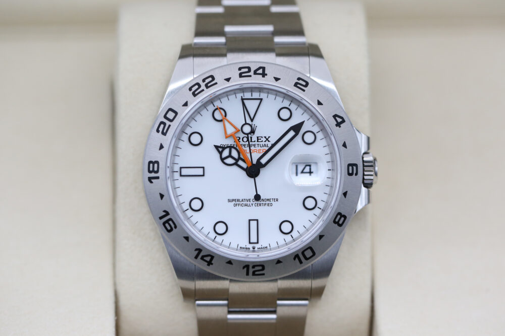 Rolex 226570 White EXPLORER II 42mm 2025