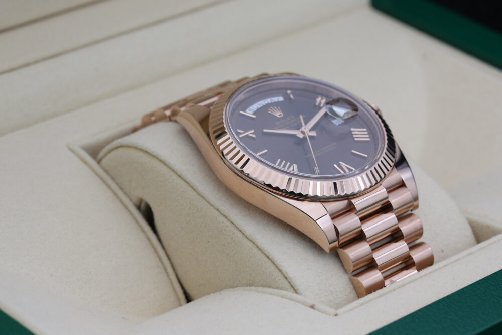 Rolex 228235 Chocolate Roman DAY-DATE 40mm 2021 - Image 7